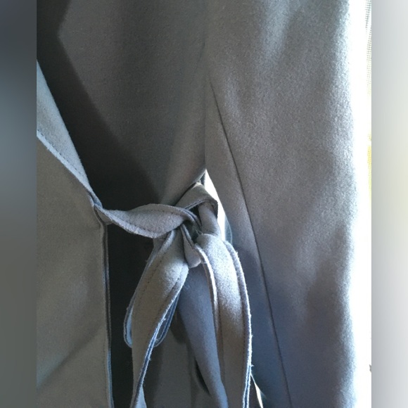 Women’s Jacket, Banana Republic, Powder Blue, wool, wrap tie. Never worn, US 6P - Picture 3 of 5